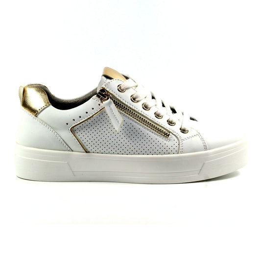 Lunar - Nia White Trainer